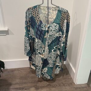 Hot Cotton button-up tunic top